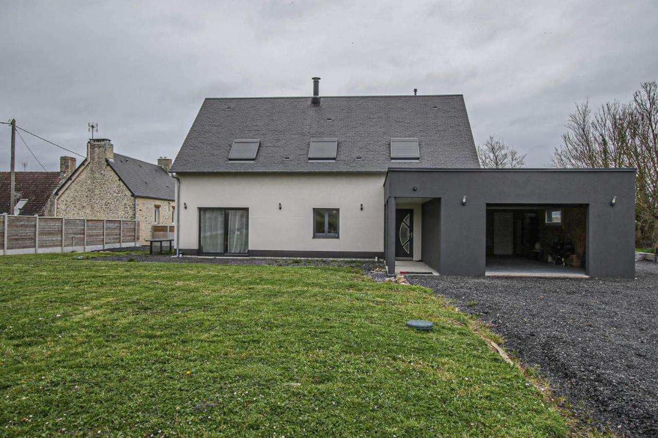 Englesqueville-la-Percée Kokana Modern Holiday Home מראה חיצוני תמונה