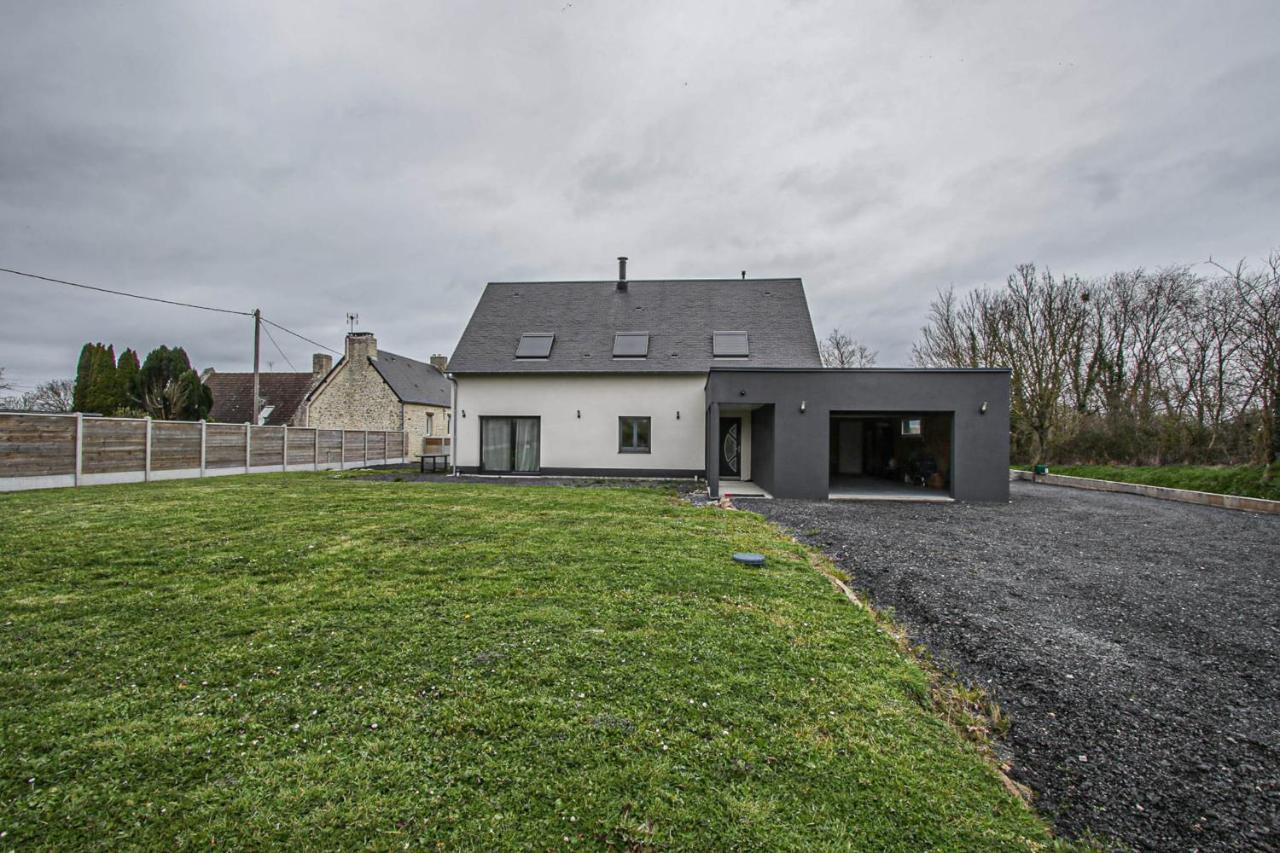 Englesqueville-la-Percée Kokana Modern Holiday Home מראה חיצוני תמונה