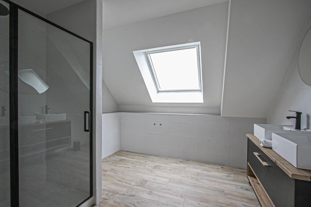 Englesqueville-la-Percée Kokana Modern Holiday Home מראה חיצוני תמונה